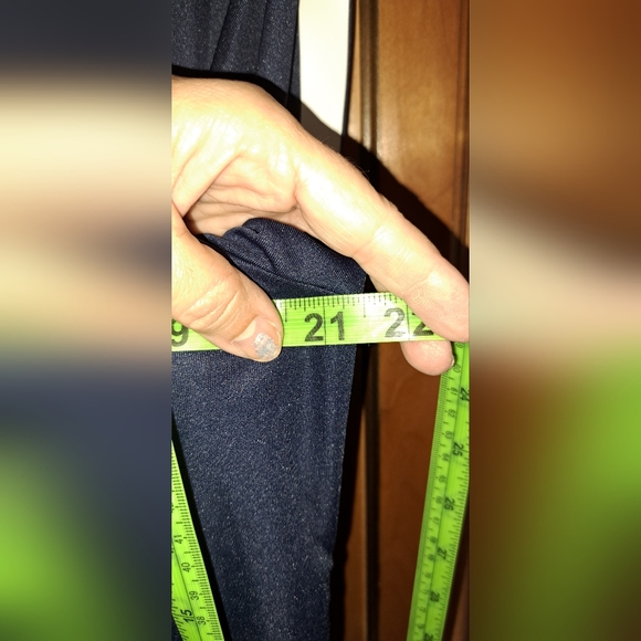 Men's NWT Puma Sports Top Dry Cell Moisture Management Size Med - Picture 7 of 7